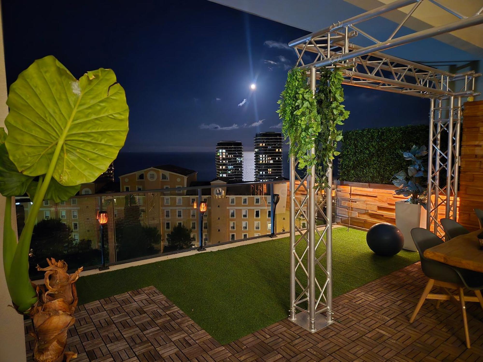 보솔레이 Monaco View, Pool, Garage, 100 M2 Terrace 아파트 외부 사진